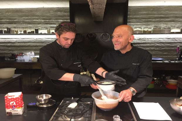 Ο Στέλιος Χρυσανθίδης είναι ανηψιός και ο πιο στενός συνεργάτης του Στέλιου Παρλιάρου, photo: Κική Τριανταφύλλη