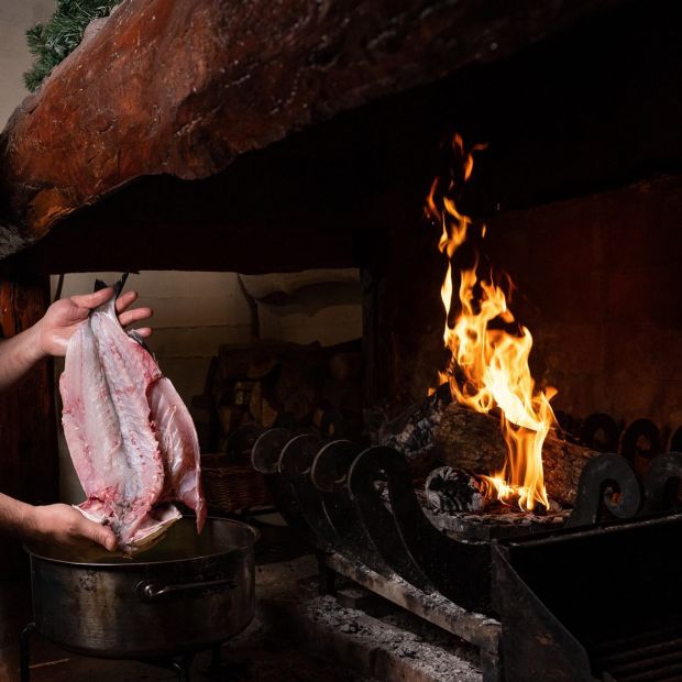 Στο «TRIZONI» οι πελάτες απολαμβάνουν τα πιο φρέσκα ψάρια αλιευμένα από ελεγχόμενο δίκτυο ψαράδων