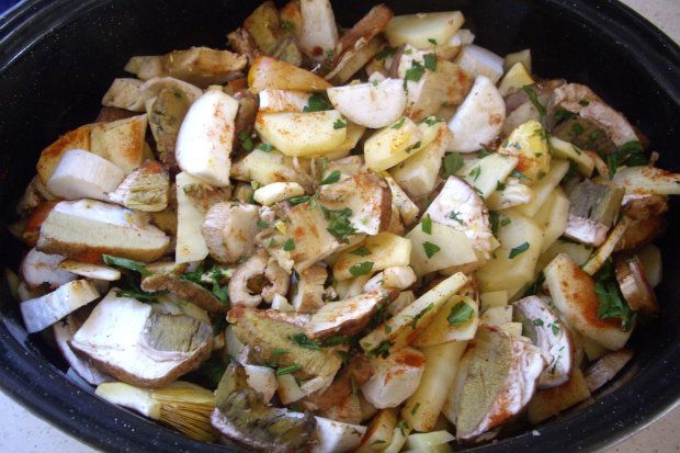 Πίτσα με πορτσίνι ή καλογεράκια [McPig / Flickr]