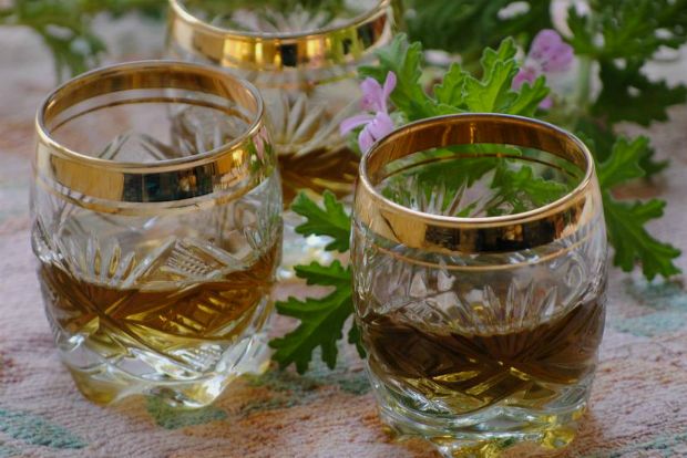 ... και από τη σειρά με τους «μήνες» (1972). Στην θέση του «Δεκέμβρη» τοποθετεί τον εαυτό του.