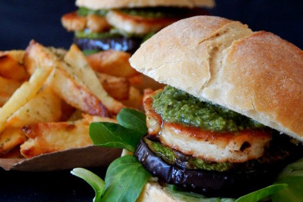 [photo: Χρυσαυγή Μπόμπολα]