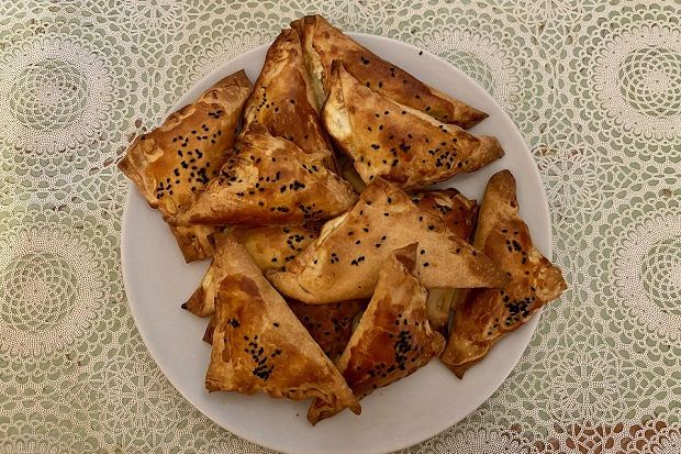 Τρώγονται ευχάριστα χλυαρά και κρύα (photo: Κική Τριανταφύλλη)