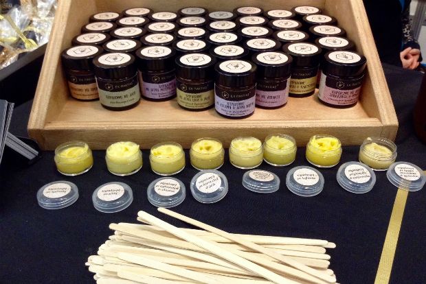 Στριφογυριστό παστέλι "Εκ Πακτίας", από την Πάρο