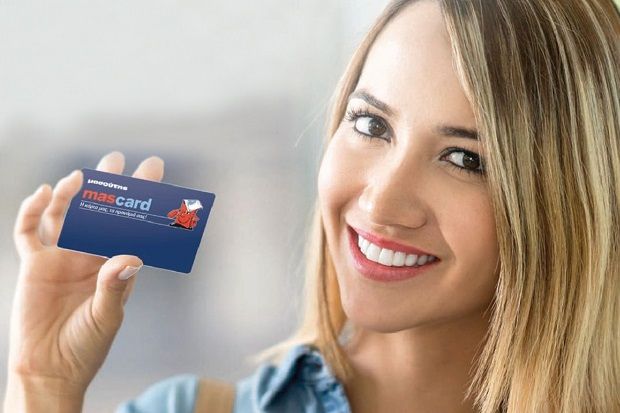 Ψωνίζοντας με την καλύτερη κάρτα προνομίων της αγοράς