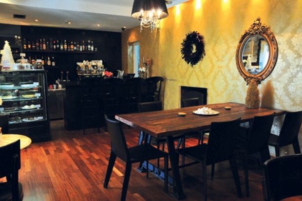 Αμαρυλλίς café-bistrot, Κηφισιά, Διομήδους Κυριακού 15