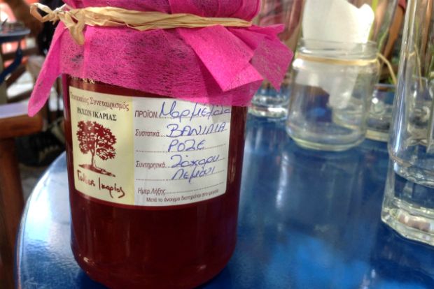 Γλυκά του κουταλιού, photo: Δημήτρης Μπούτος