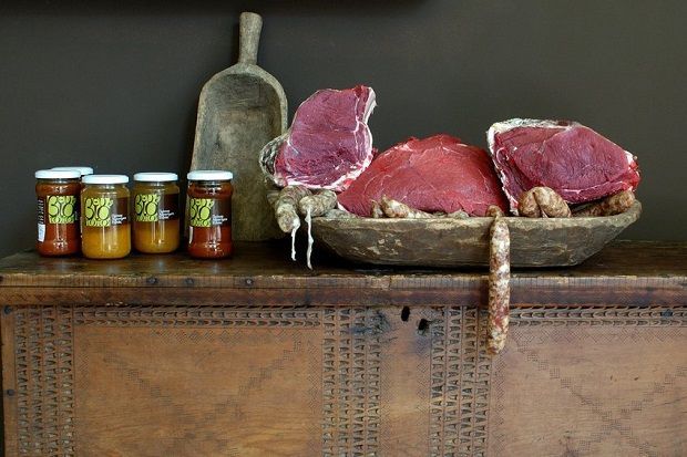 Styling για τις ανάγκες παλιάς φωτογράφισης (Facebook/Ευβιοτοποι-eviotopoi)