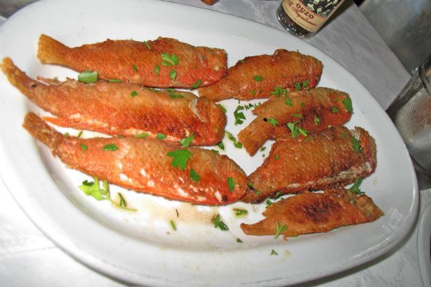 «Στροφή», Πέραμα - Πετροσωλήνες, [photo: Νίκος Μορόπουλος]