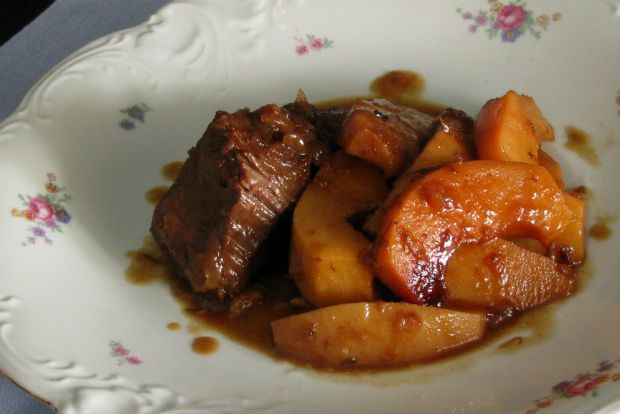 photo: Λεονί Σταφυλά