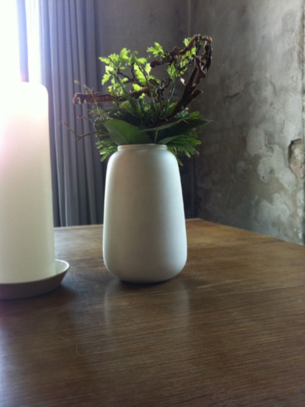 Βάζο όπου τα κλαδιά είναι βρώσιμο παξιμάδι.