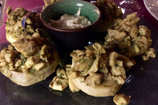 Αίφνης ένα βράδυ, κοτόπουλο με αγκινάρες