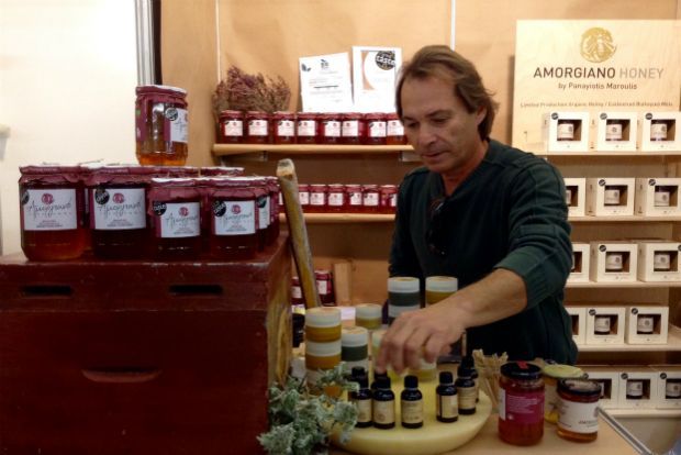 «Αμοργιανό»: μέλι βιολογικό με διακρίσεις δίχως τέλος