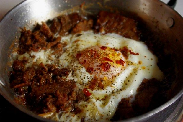 Αν είναι να κολαστώ: καβουρμάς με αυγά