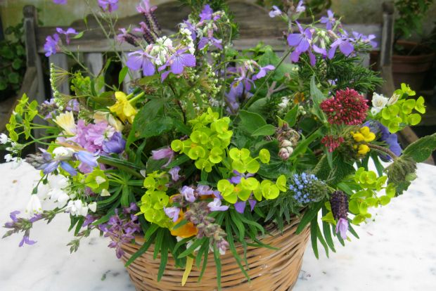 Απρίλη μου ξανθέ