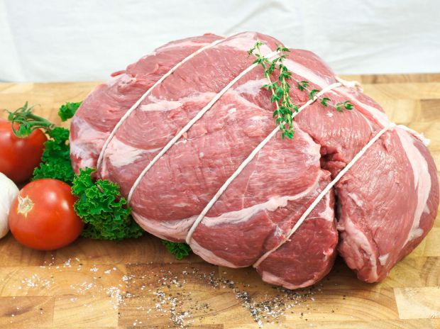 Αρνίσιο μπούτι με λαδοτύρι