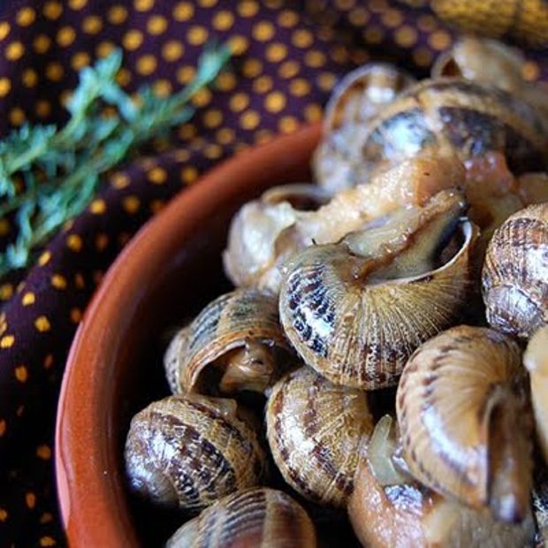 Χοχλιοί κοκκινιστοί