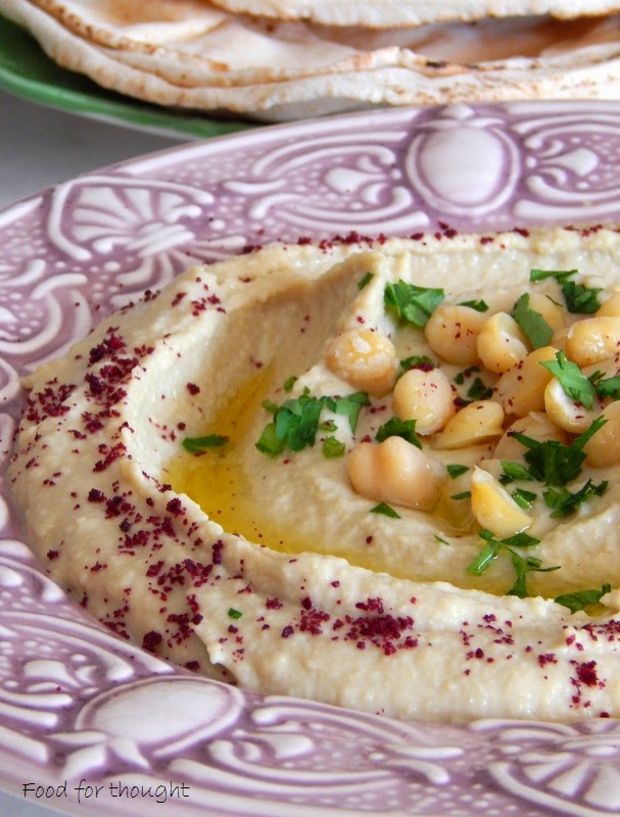 Χούμους, με τη σκέψη στην Ντόχα