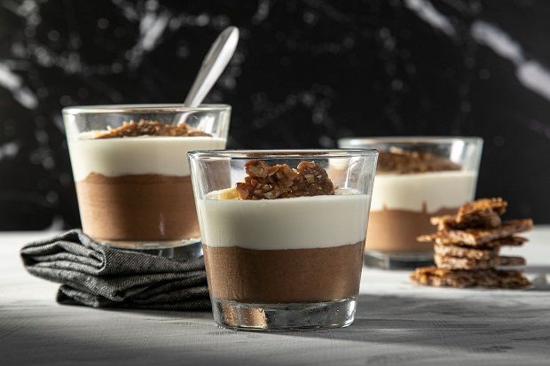 Διπλή μους σοκολάτας με τρία υλικά