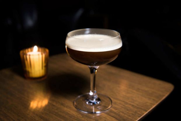 Espresso Martini: Καλή χρονιά, καφεμανείς!