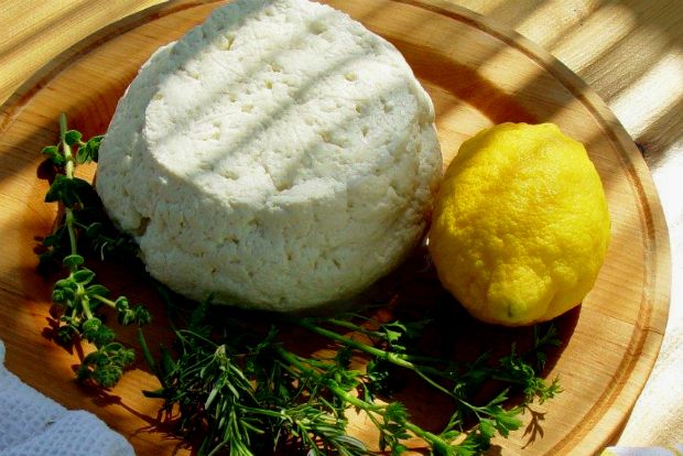 Φτιάχνω ολόφρεσκο, σπιτικό τυρί