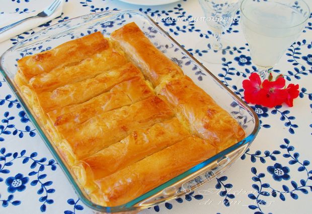 Γαλακτομπούρεκο-φλογέρες για δίκαιη μοιρασιά