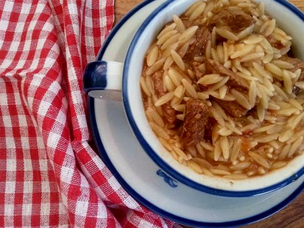 Γιουβέτσι στην κατσαρόλα και όλοι χορταίνουν