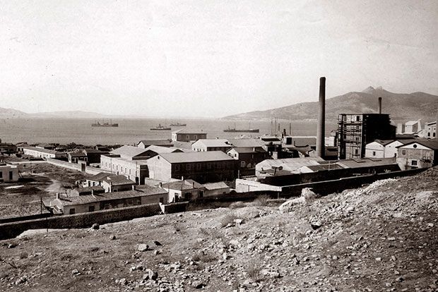 Γλυκά Χριστούγεννα στην Ελευσίνα του ’60