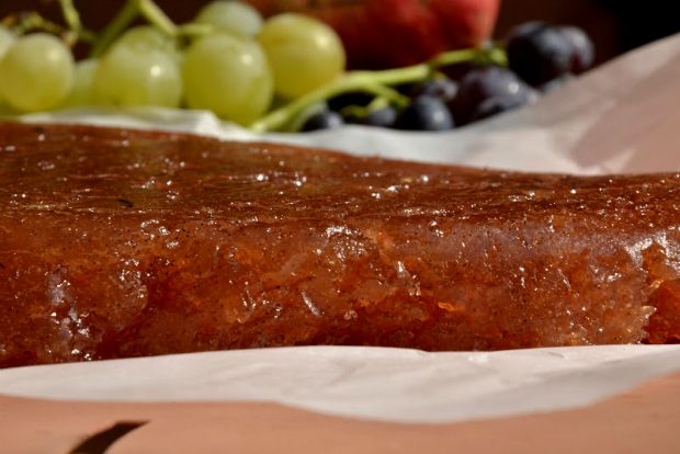 Γλυκό από τα παλιά: κυδωνόπαστο