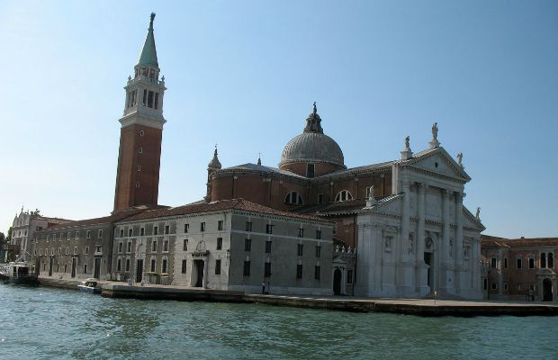 Γλυκόξινες σαρδέλες α λα βενετσιάνα