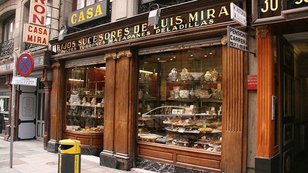 Γράμμα από τη Μαδρίτη: αμύγδαλα και μέλι