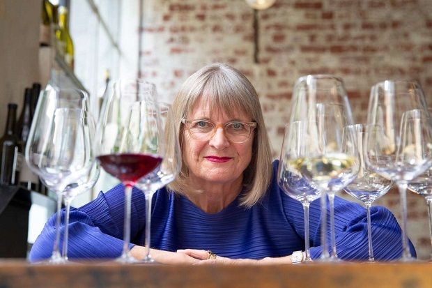 Grapemag / Συνάντηση με τη Jancis Robinson