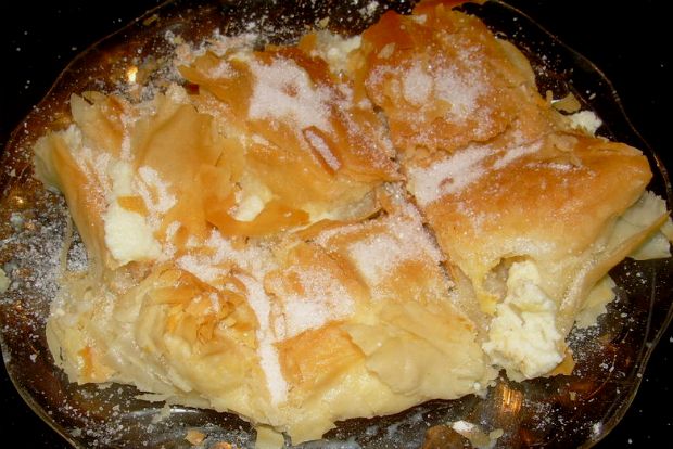 Η κρητική μπουγάτσα της Πρωτοχρονιάς