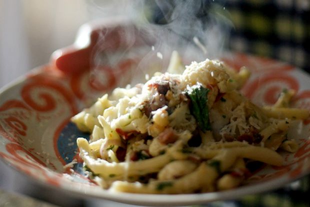 Η μακαρονάδα της Πέμπτης: φτωχή μεν, πριγκίπισσα δε