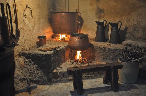 Η Πείνα και η Δίψα: στο πλυσταριό