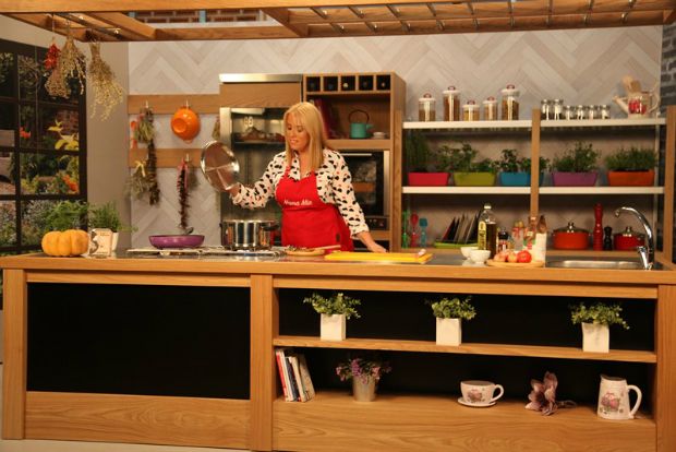 Και από Δευτέρα, Mama Mia!