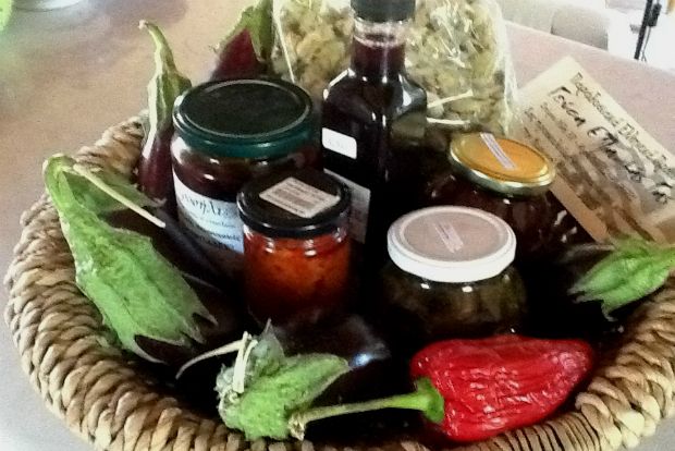 Και όμως, εμπορευόμαστε