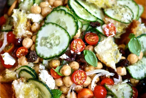 Και σέξυ και χορταστική και σαλάτα;