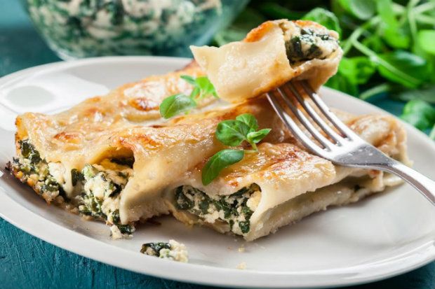 Κανελόνια με σπανάκι και φέτα