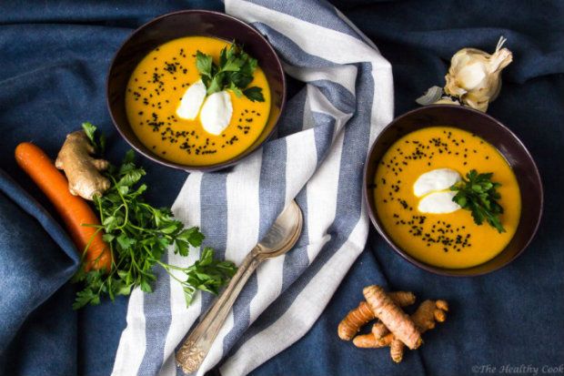 Καροτόσουπα αρωματισμένη με κουρκουμά και τζίντζερ