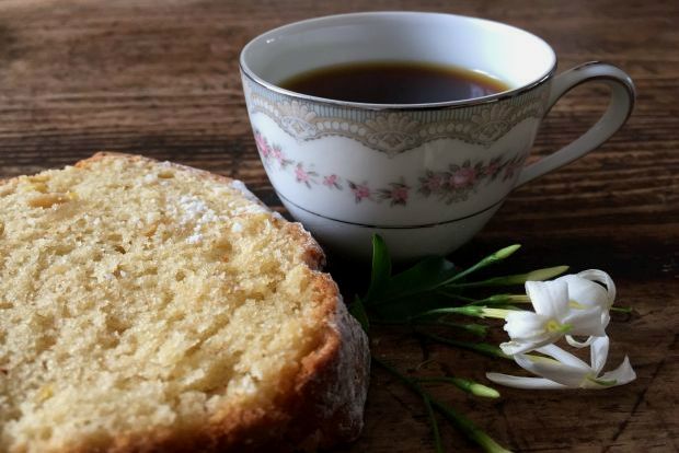 Κέικ λαδολέμονο (μέχρι να γίνει τέλειο)