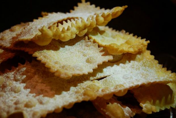 Κιακιέρε, οι αποκριάτικες τηγανίτες