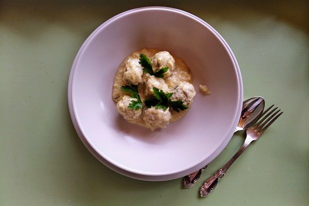 Κλασικά γιουβαρλάκια αβγολέμονο