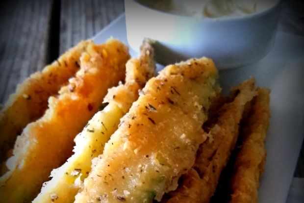 Κολοκυθάκια με ρίγανη και παρμεζάνα