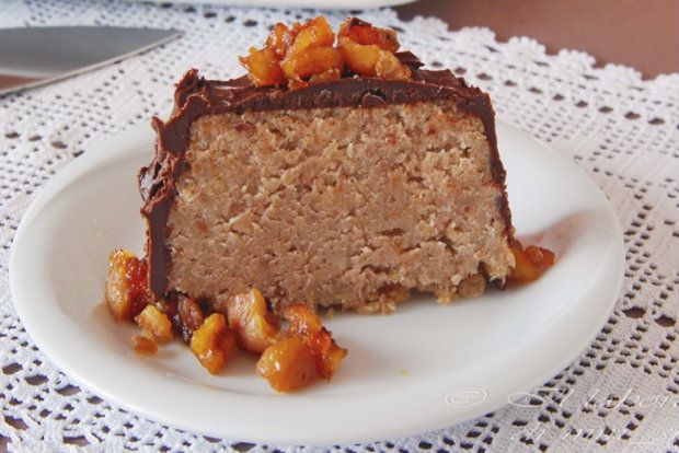 Κορμός με μους κάστανο και επικάλυψη σοκολάτας