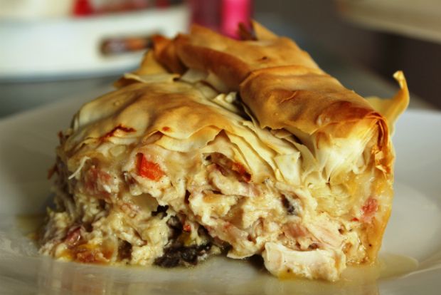 Κοτόπιτα: στην εξοχή και στην πόλη