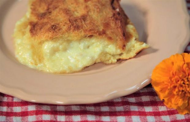 Κρατσανιστή τυρόπιτα με φύλλο κανταΐφι