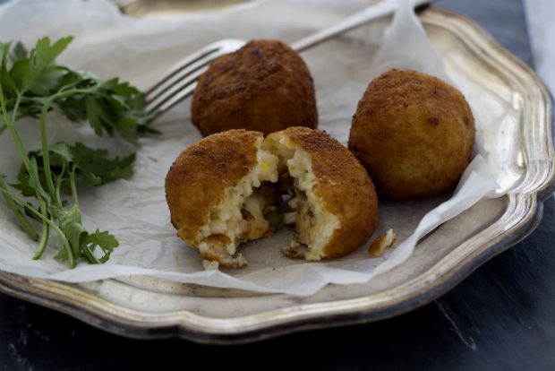 Κροκέτες με χταπόδι και ρύζι