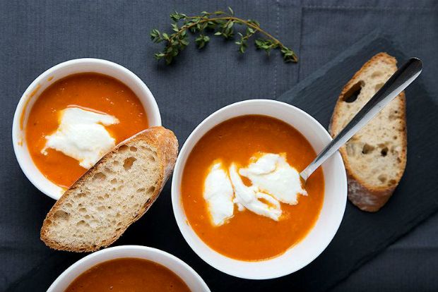 Κρυολόγησε κανείς; αμέσως ντοματόσουπα!