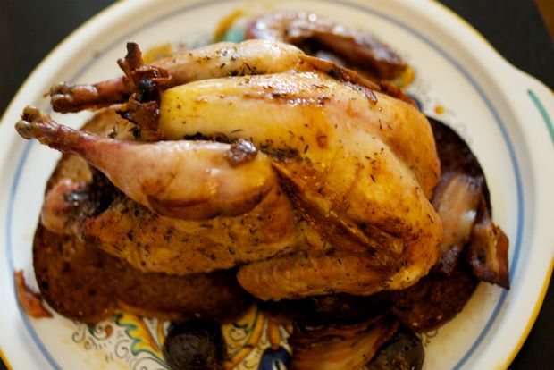 Κυνήγι γιορτινό ΙΙ: φασιανοί ψητοί με φρούτα