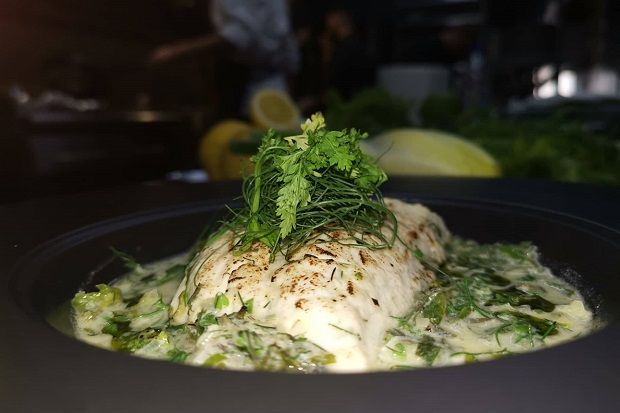 Λαβράκι φρικασέ/καν’το όπως ο σεφ